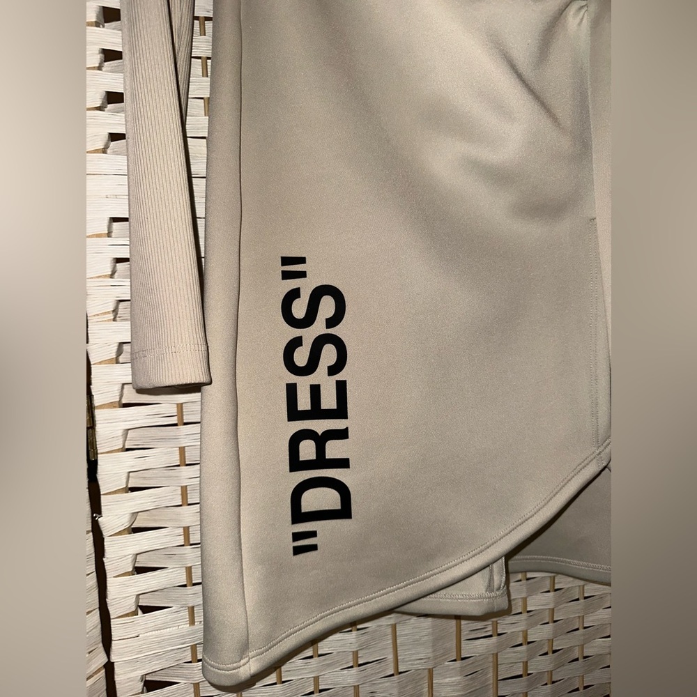 Off-White Elegant Beige long sleeve Dress - Picture 4 of 5